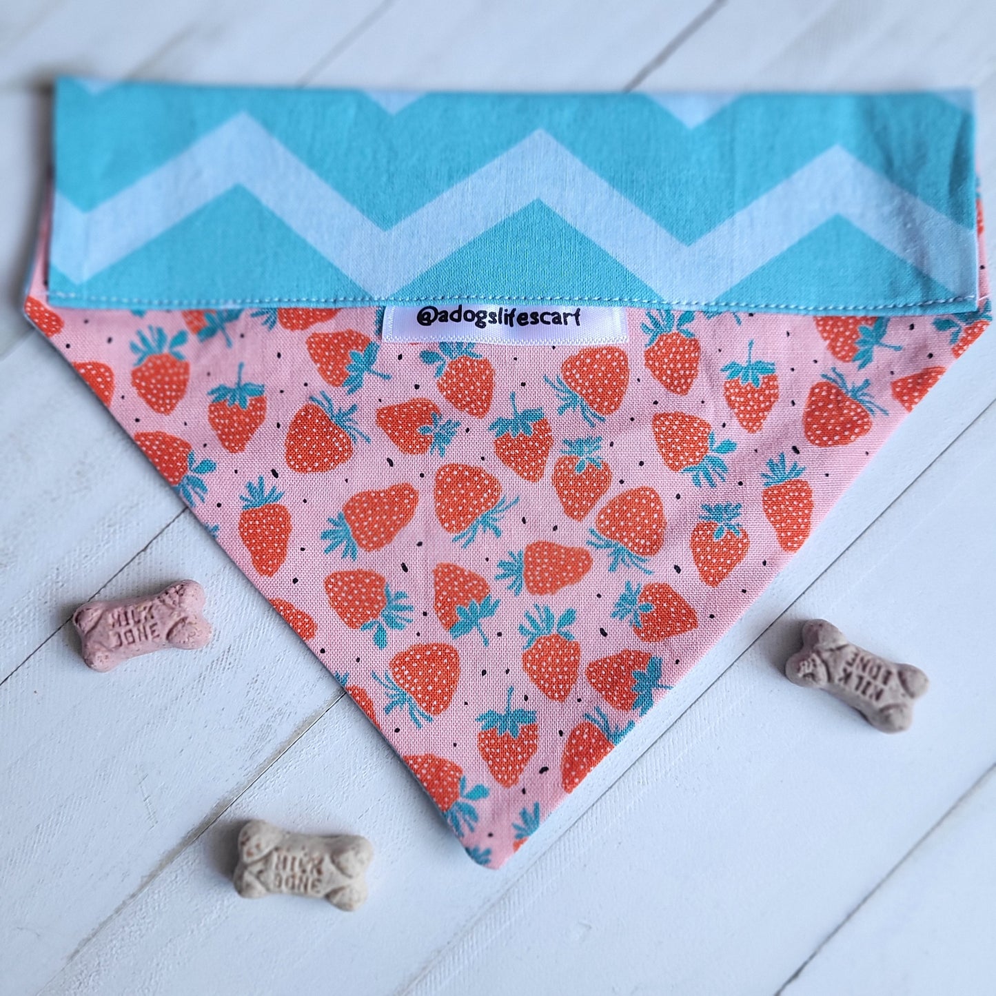 Strawberry-licious Scarf