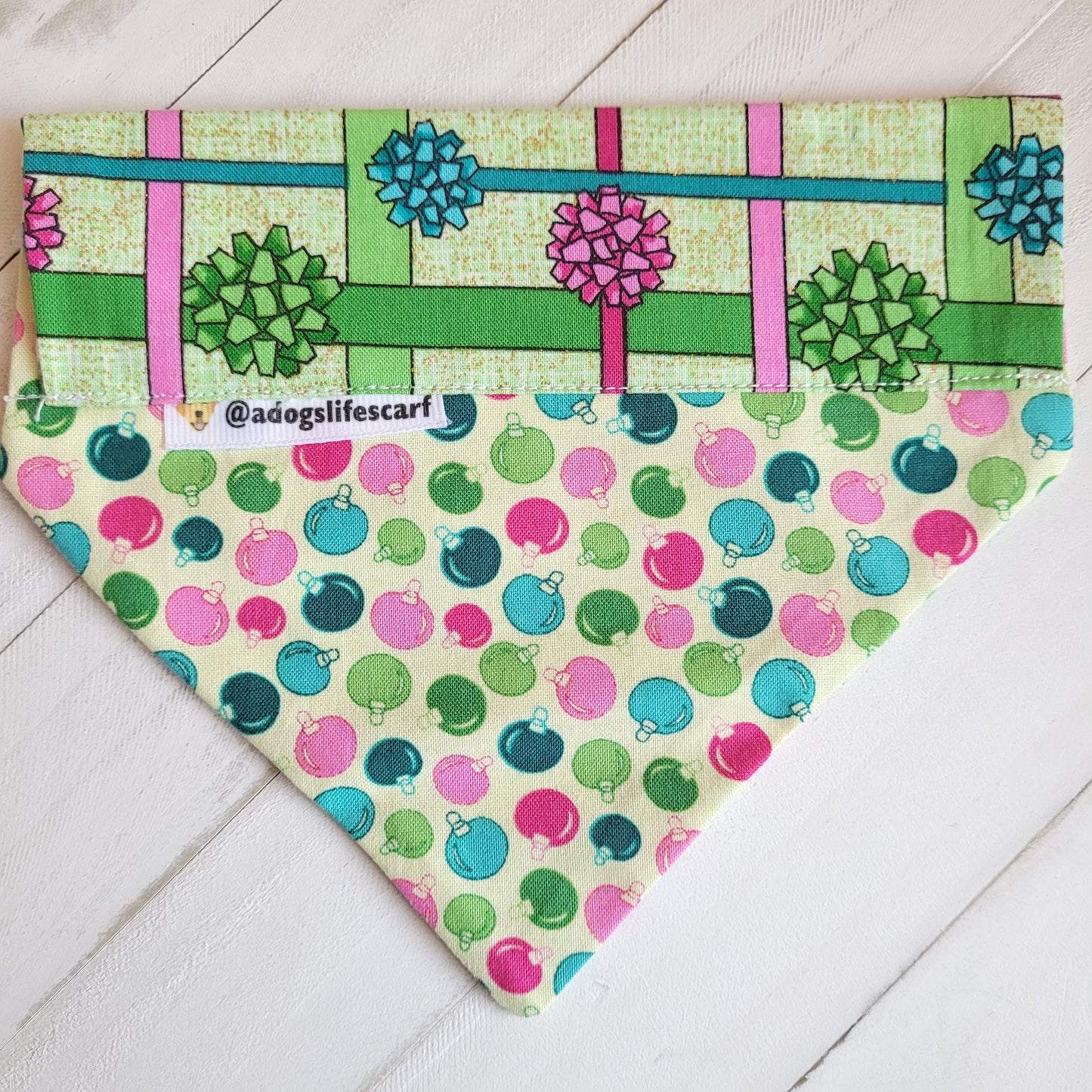 Baubles & Bows Christmas Scarf