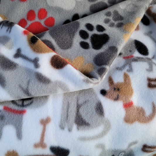 Dogs and Paws Snuggle Bag