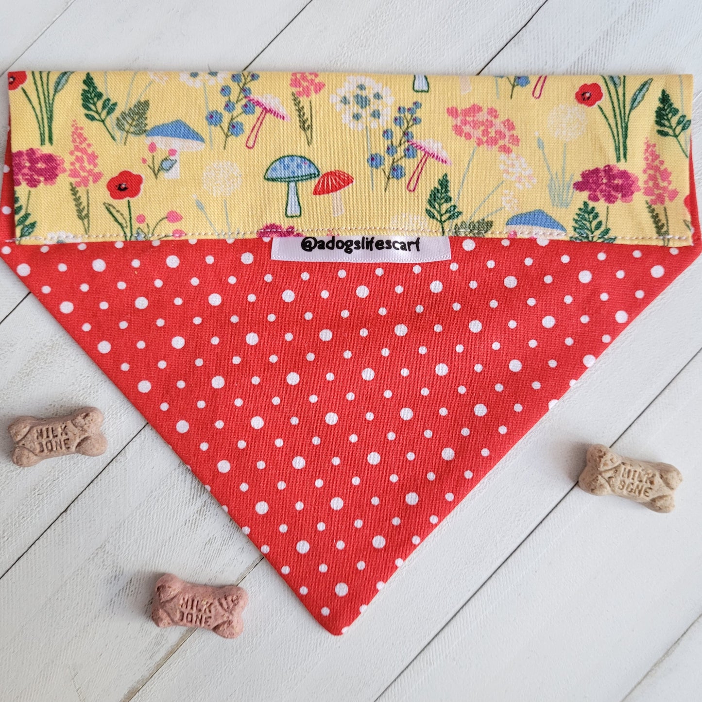 Forrest Mushrooms yellow Collar Scarf