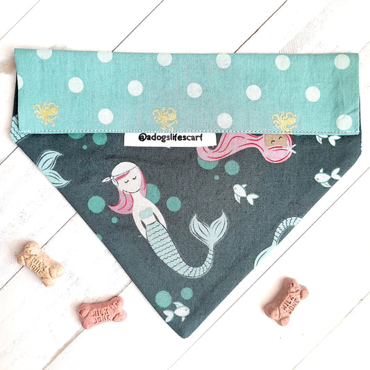 Mermaids & Bubbles Collar Scarf