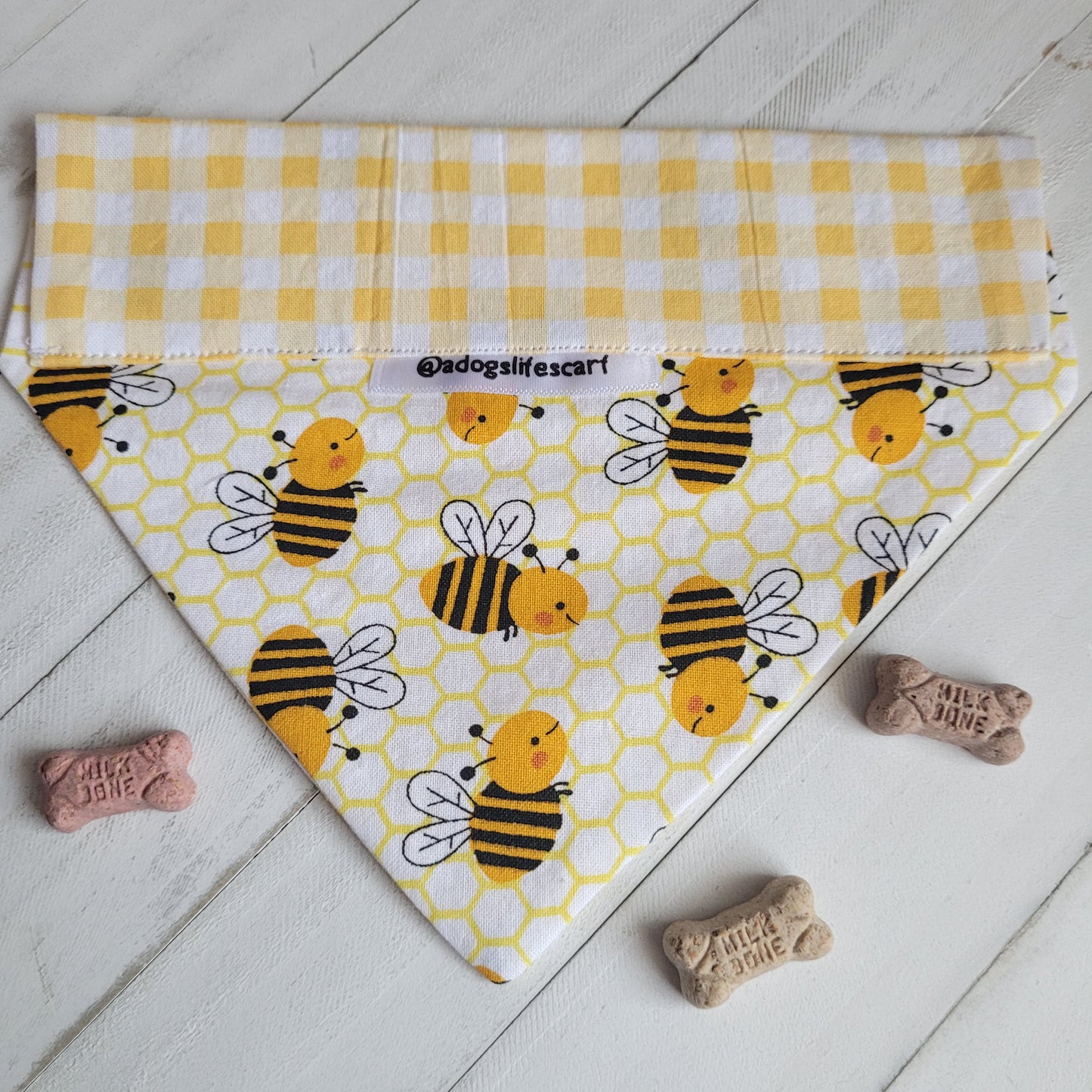 Bee Happy Collar Scarf
